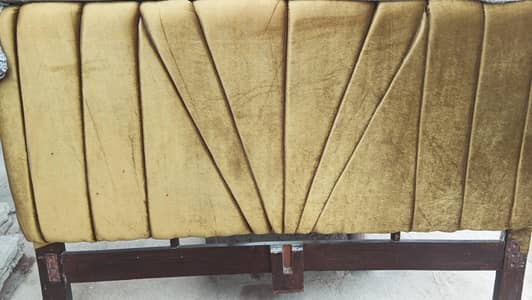 ​سن برسٹ ویلویٹ ہیڈ بورڈ 0