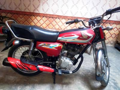 Honda 125 2016 Model at Faisalabad