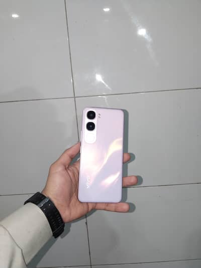 Vivo y21d 6+6 / 128  condition 10/10