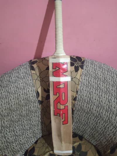 MRF BAT GOOD CONDITION