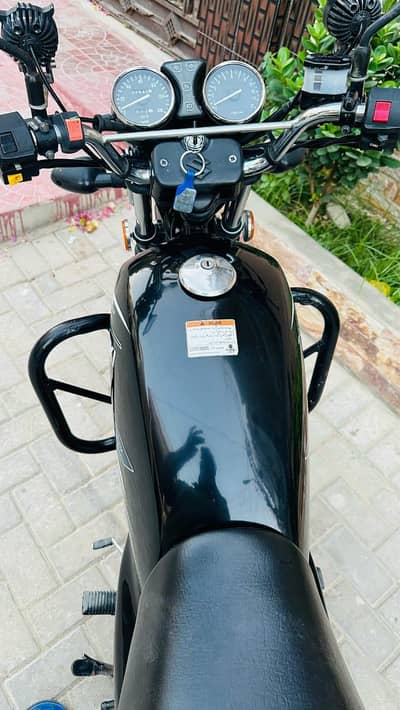 Suzuki GS 150 Special Edition