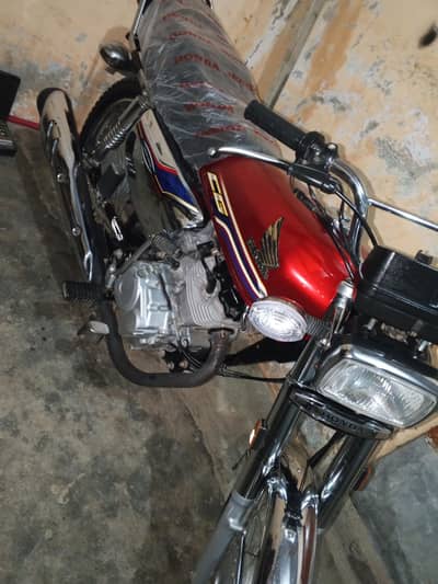 Honda SE 125 24/25 model unregistered