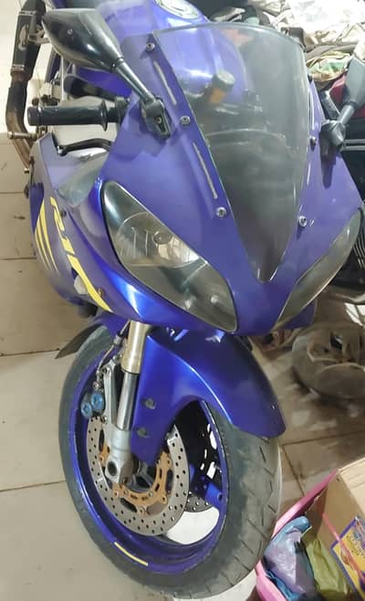 Yamaha YZF-R1 1999