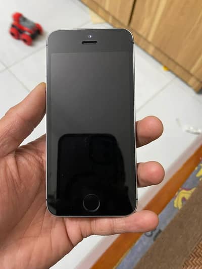 iPhone SE 1st Generation 64GB PTA Approved