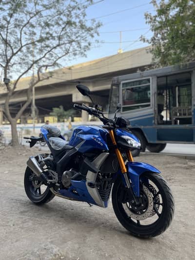 DUCATI STREETFIGHTER 400cc replica