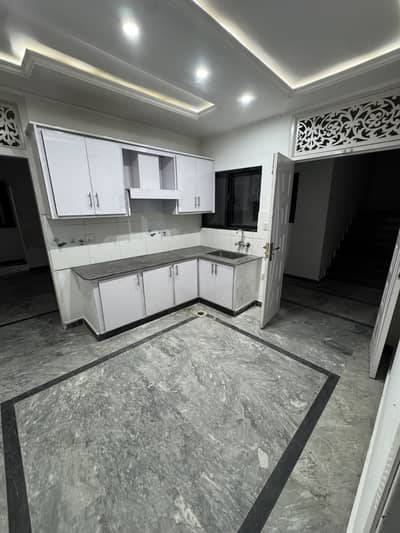 One bedroom non furnished flat