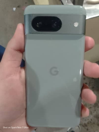 Google pixel 8