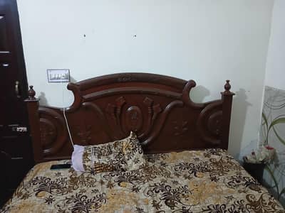King size bed with mattress