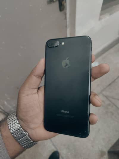 I Phone 7 plus for sale