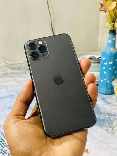iphone 11 pro factory unlock  03254846880
