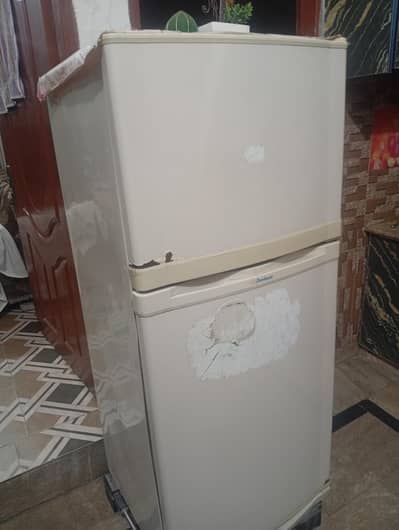 one door fridge with freezer