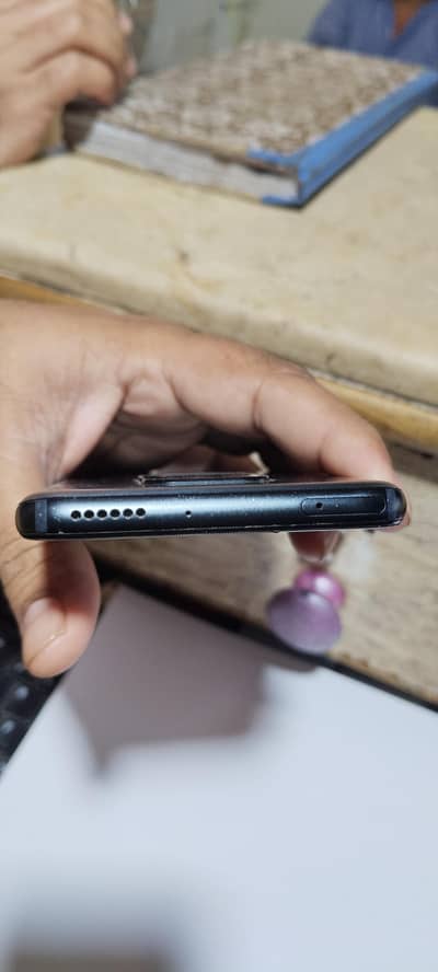 Motorola One Zoom  4/128