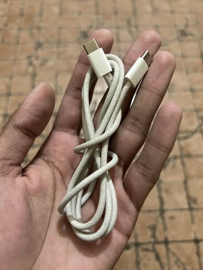 Iphone 16 pro max genone cable