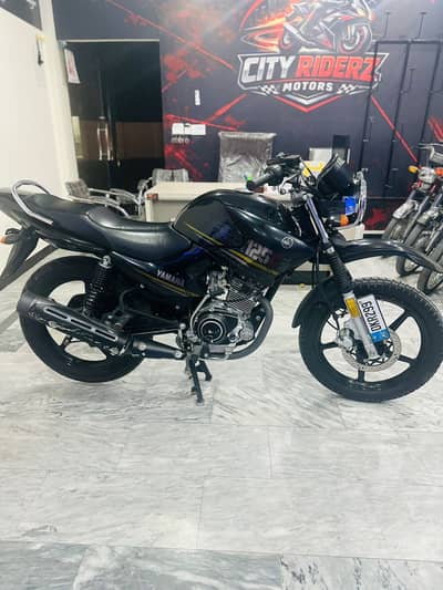 Yamaha YBR 125G 2023