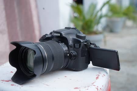 Canon 70D with 18-135mm lans