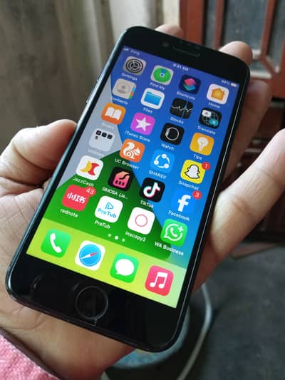 iphone 7/ 128 gb pta prove