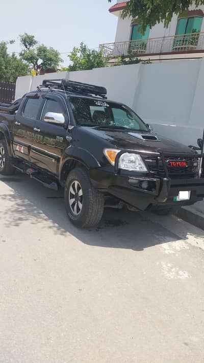 Toyota Hilux Vigo 2005 For Sale