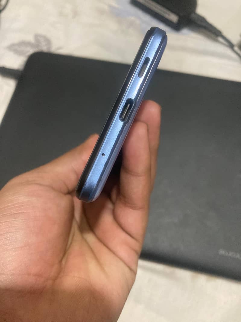 sharp aqous zero basic 5g 3