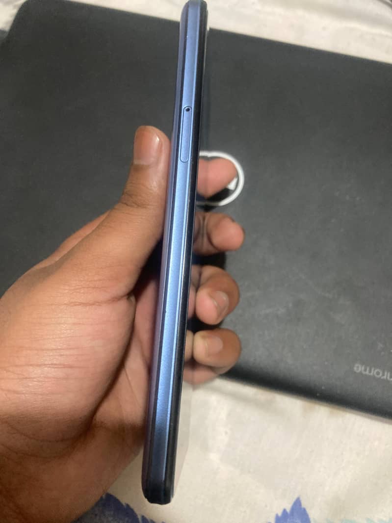 sharp aqous zero basic 5g 4