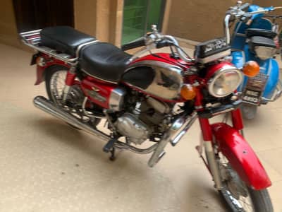 Honda bike CD 200 CC Roadmaster