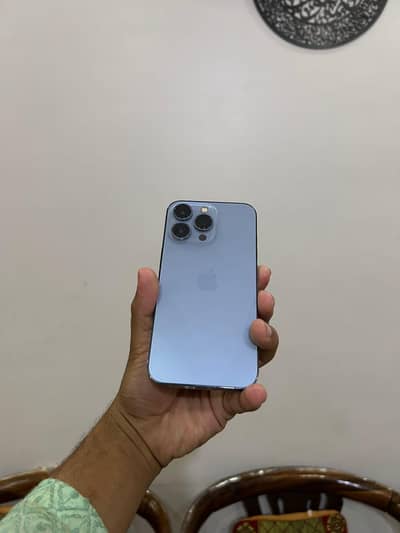 iPhone 13 pro factory unlock with box