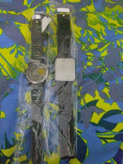 1 watch  smart 1 touch and 2 watch tik tik wale ha 2 watch brand new h