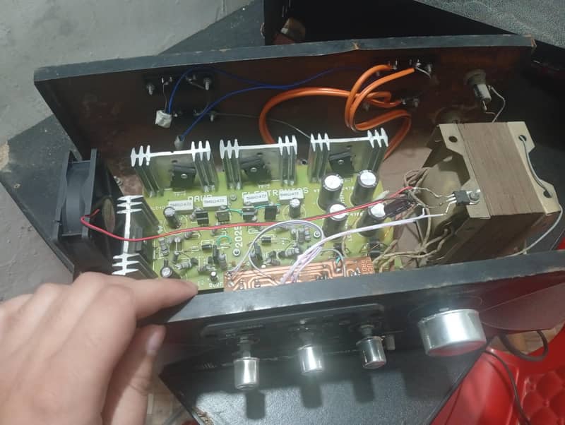 Amplifier Custom Made 0
