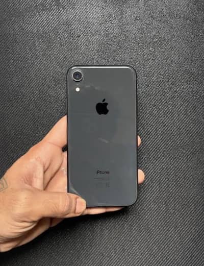 Iphone XR factory unlocked