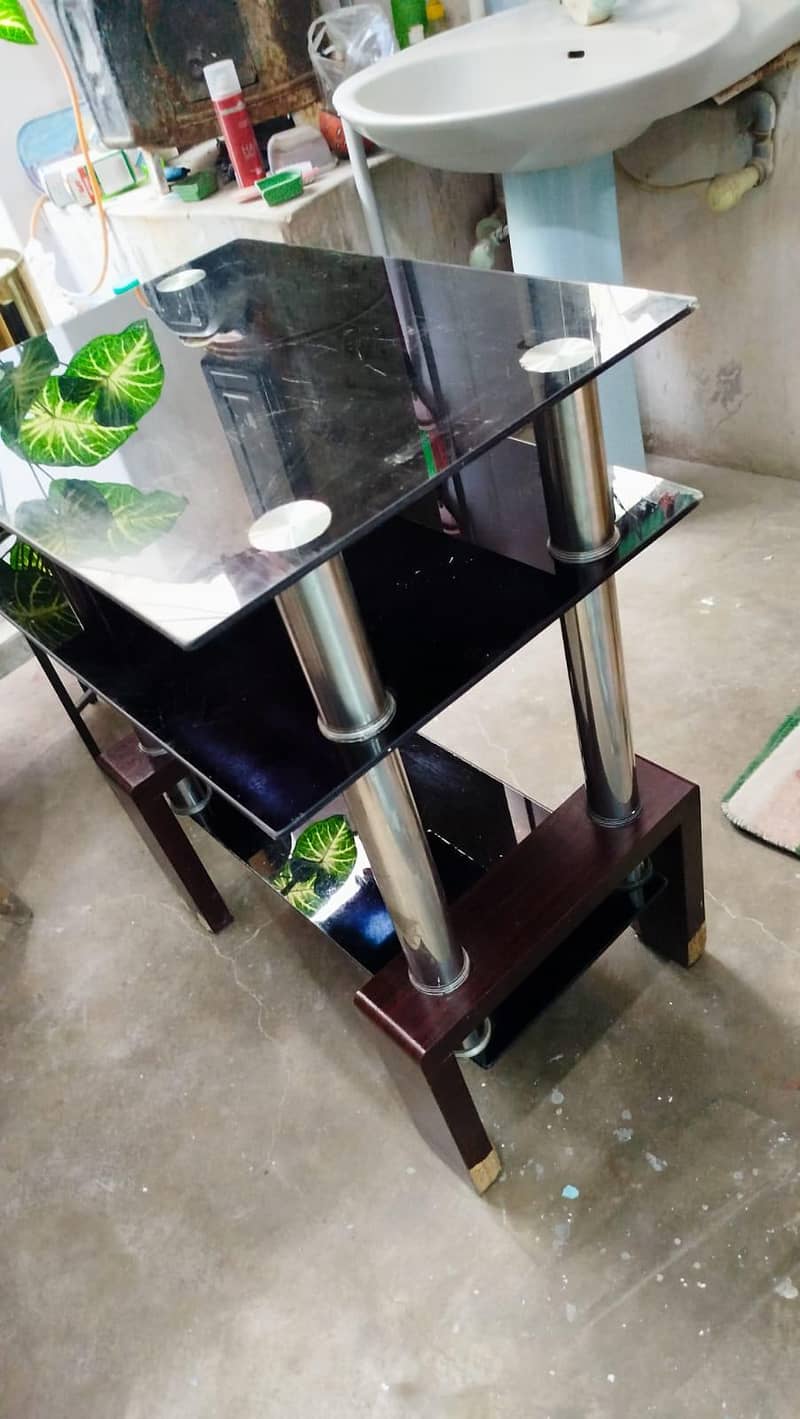 TV/Computer Trauly Table 3