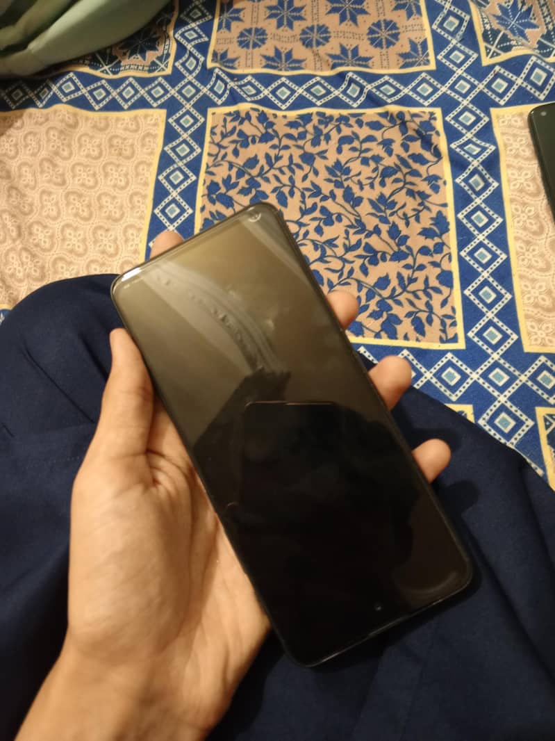 4 ram 64 memory snapdragon 765 processor 1