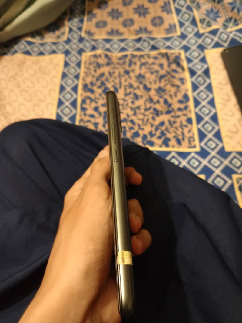 4 ram 64 memory snapdragon 765 processor 2