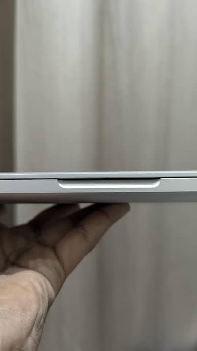 Macbook Pro 2015 13inch 16gb 256gb