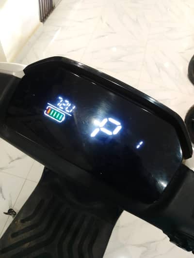 EVEE C1air Model 2025 Electric