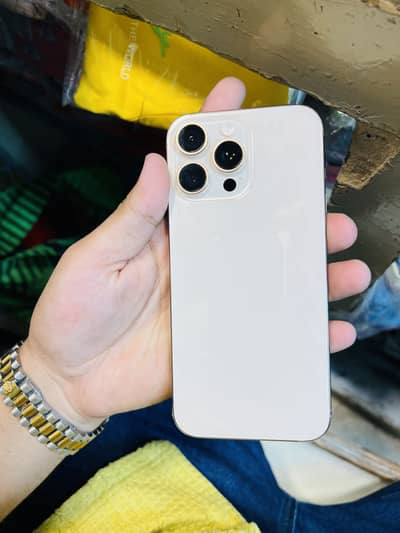 iPhone 16 pro max , 100 Health JV