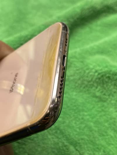 iphone xs /64 GB/ battery 100/