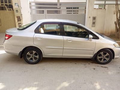 Honda city 2005