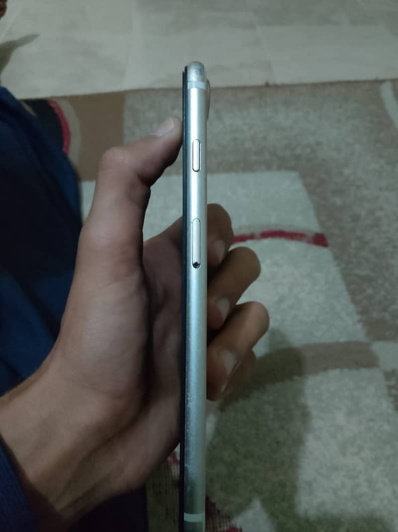 Iphone 7plus read ad 3