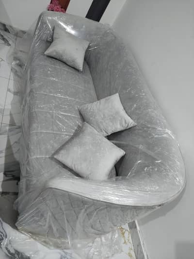 Comfort House Sofa set.