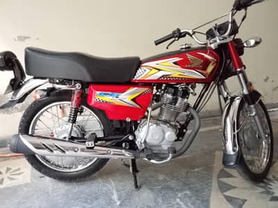 Honda CG 125 Red