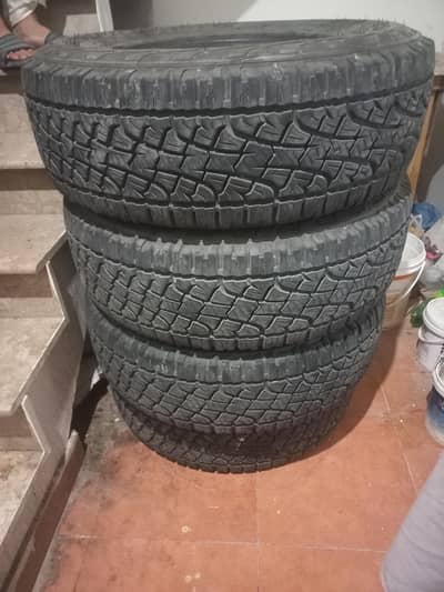 Land Cruiser 265/70 R17