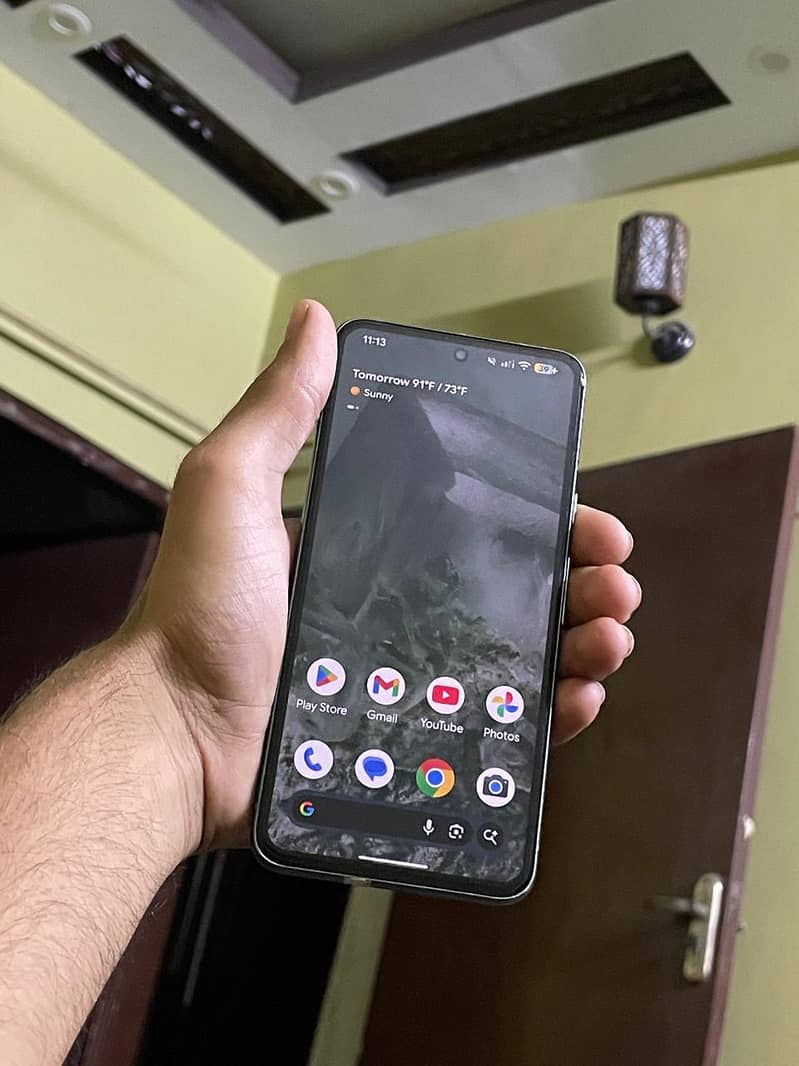 Google pixel 8 1