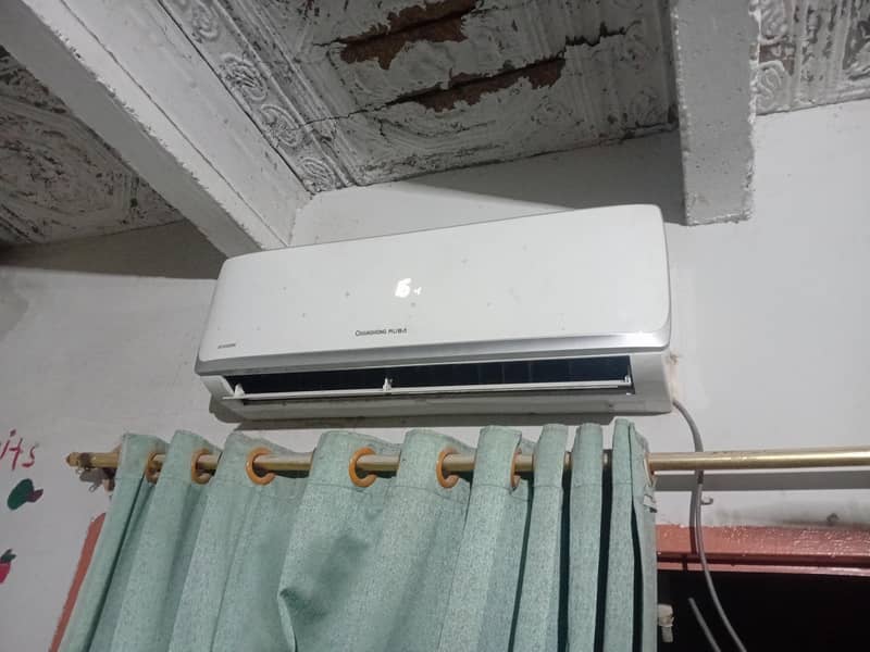 Used Split AC 1