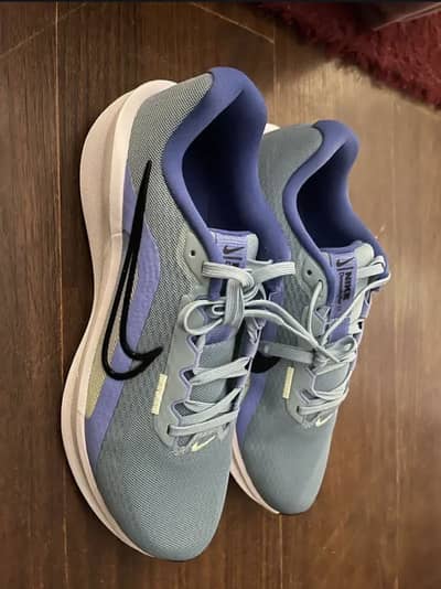 Nike Down Shifter 13