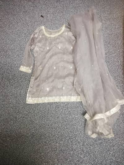 short kameez & dupta urgent for sale sialkot location