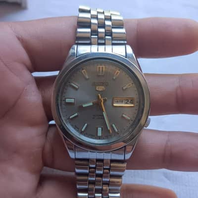 watch for men's  Seiko 5