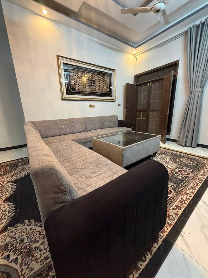 L shaped sofas with Table 1