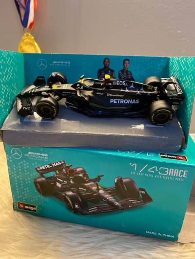 1:43 MERCEDES AMG PETRONAS F1 W14 E PERFORMANCE