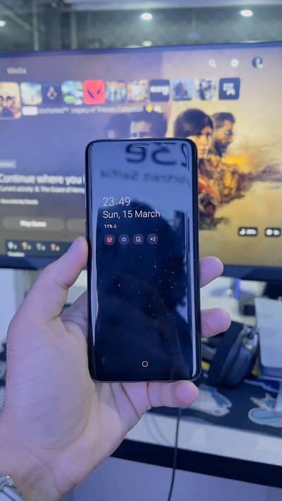 Samsung s9 4/64GB dual sim Official PTA with box