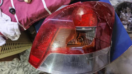 Vitz 2010 Right side