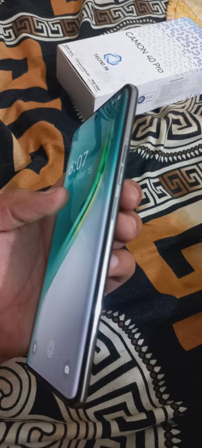 tecno camon 40 pro